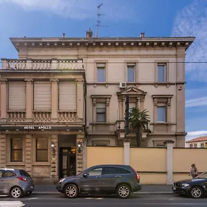 Apollo Hotel