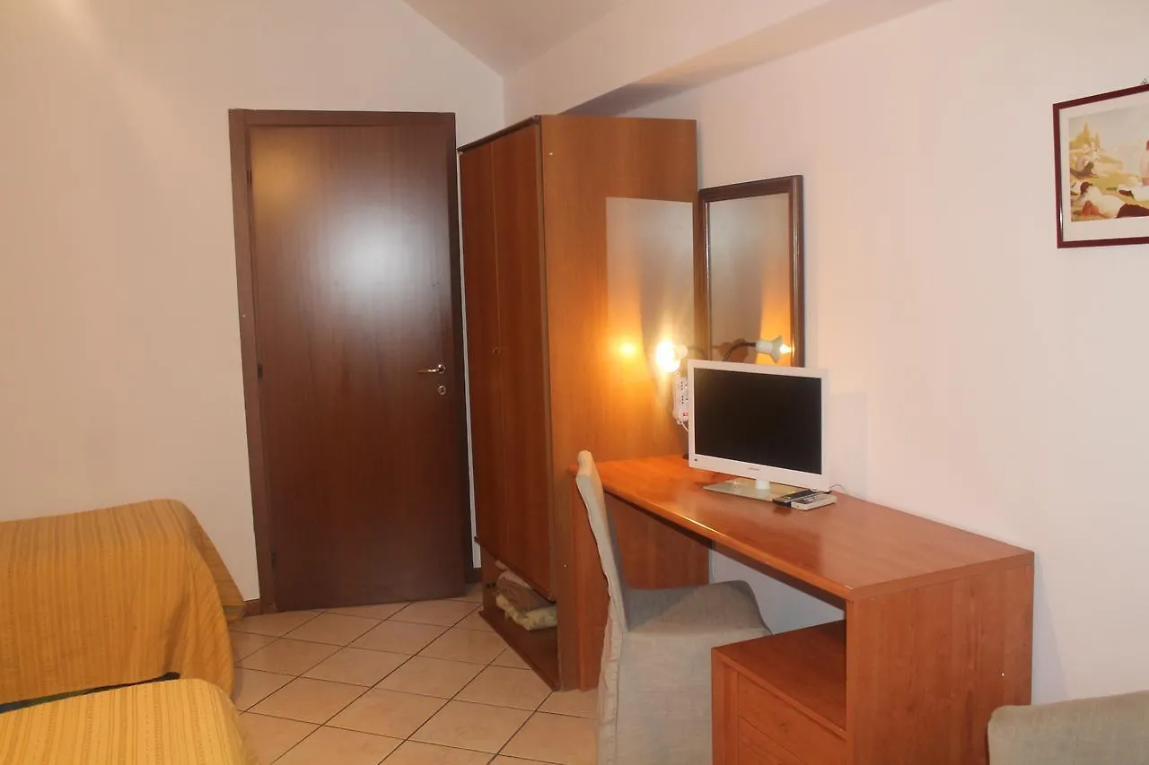 Hotel Catalani E Madrid Milan Italy