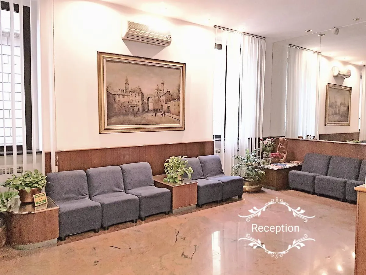 Hotel Catalani E Madrid Milan