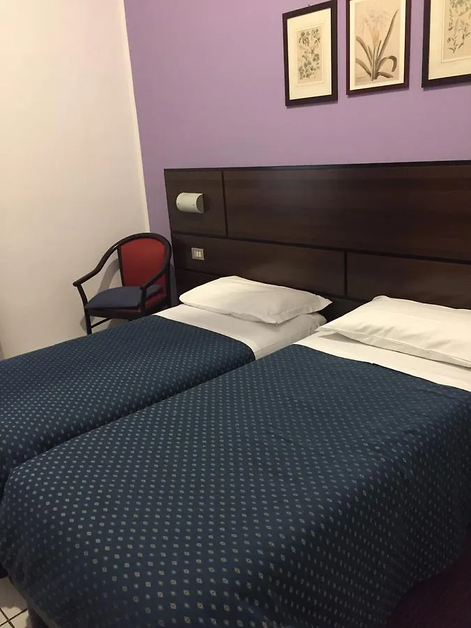 Hotel Catalani E Madrid Milan