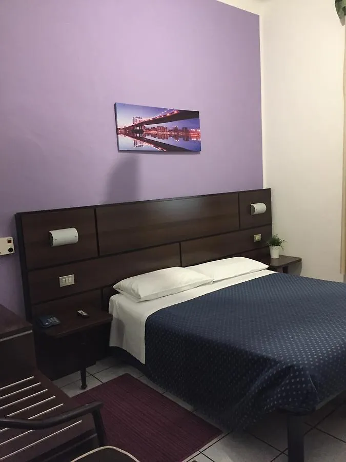 Hotel Catalani E Madrid Milan