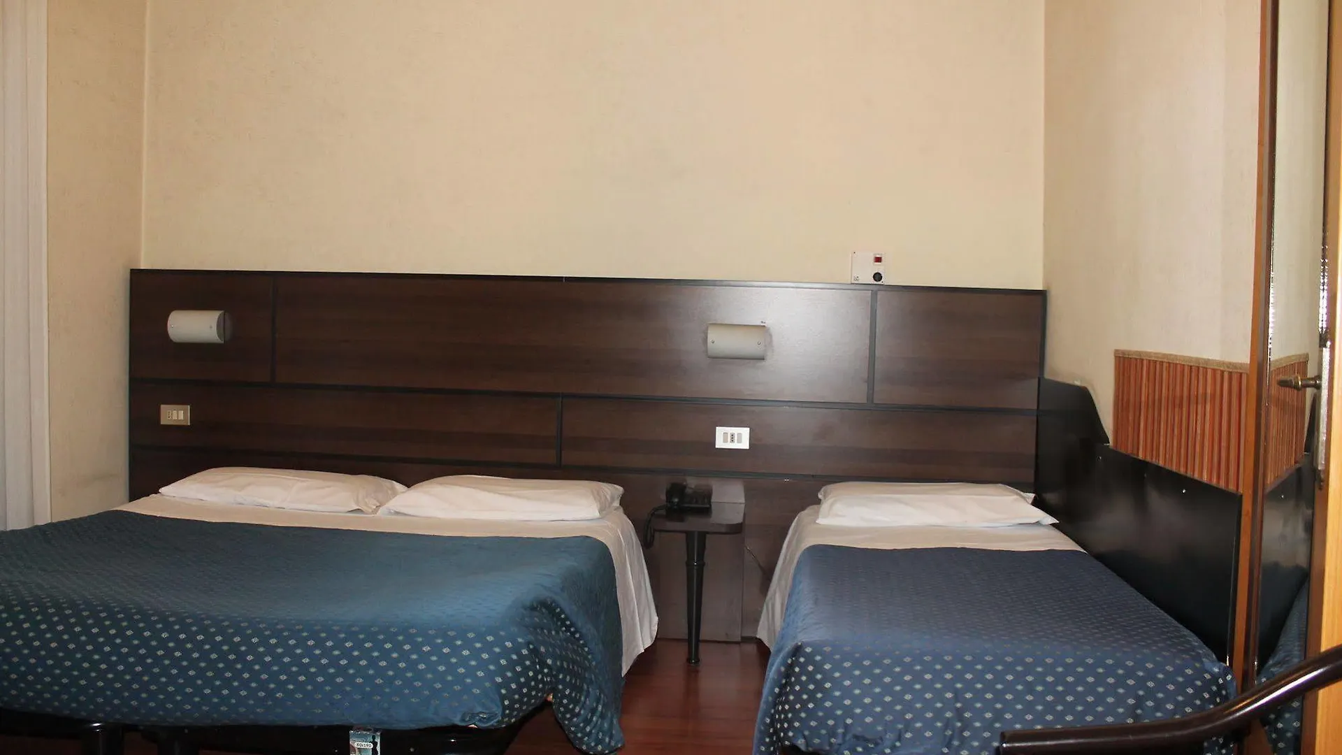 Hotel Catalani E Madrid Milan
